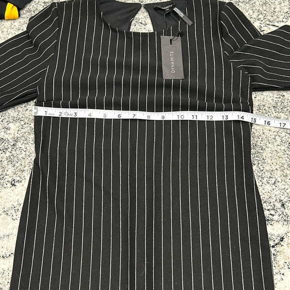 17-NWT- Size S dynamite dress - Picture 9 of 13